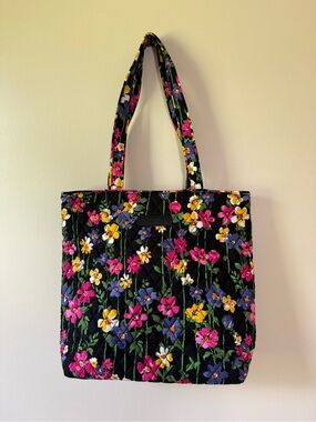 Vera Bradley Retired Wildflower Garden Quilted Tote